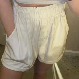 Shein paper bag shorts never worn!